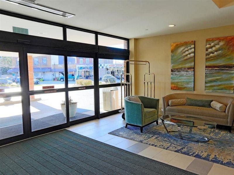 Wyndham Garden Kenosha Harborside Hotel Ngoại thất bức ảnh