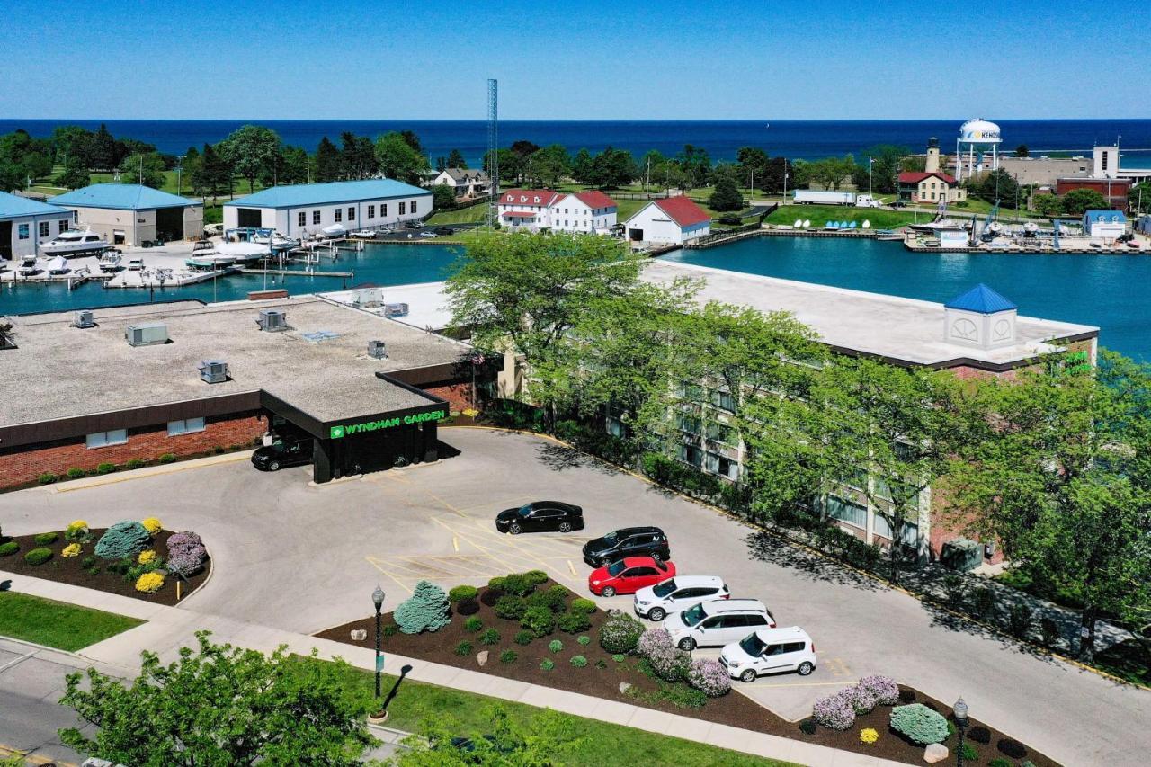 Wyndham Garden Kenosha Harborside Hotel Ngoại thất bức ảnh