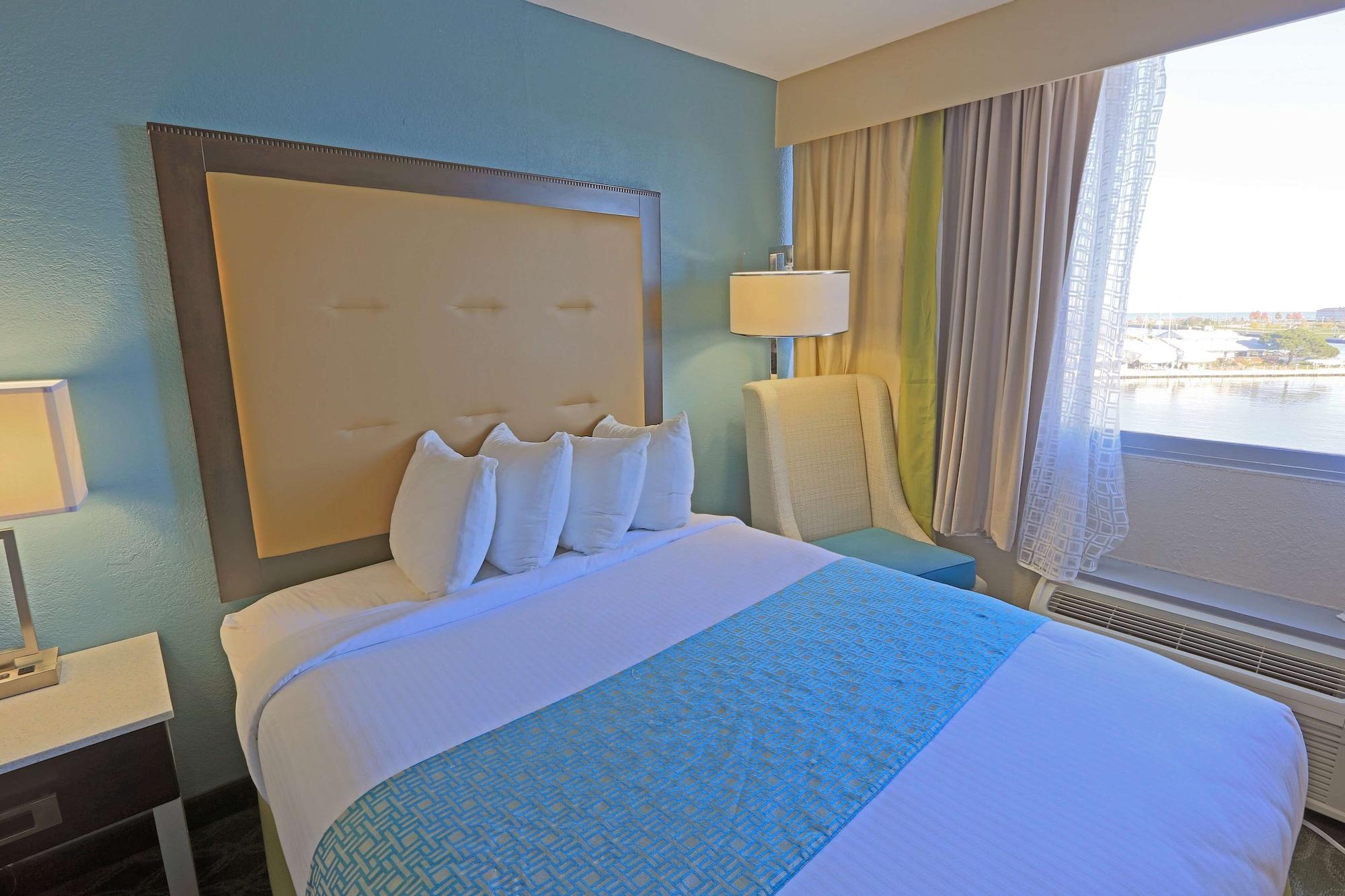 Wyndham Garden Kenosha Harborside Hotel Ngoại thất bức ảnh