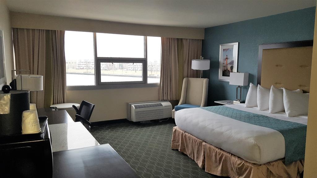 Wyndham Garden Kenosha Harborside Hotel Ngoại thất bức ảnh